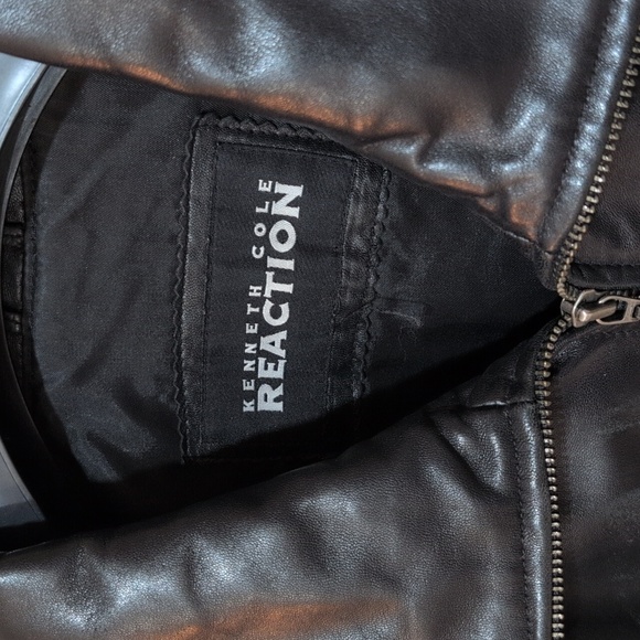 Kenneth Cole black leather jacket - Picture 2 of 12